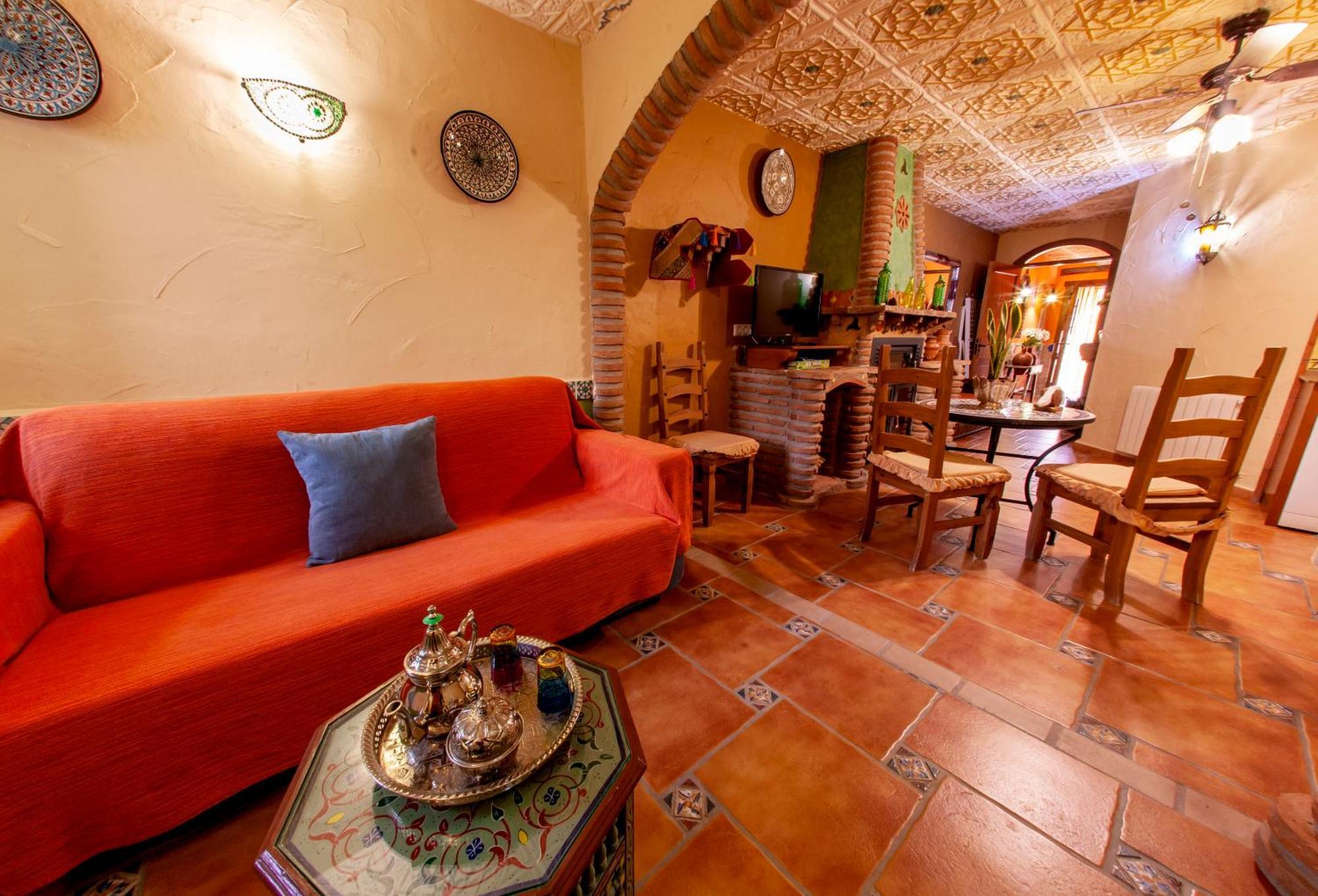 Apartamentos La Granja Hinojares エクステリア 写真