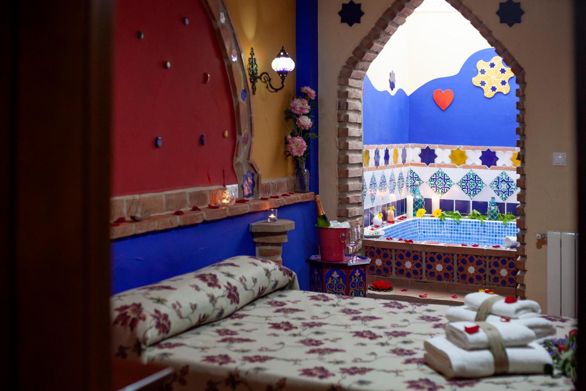 Apartamentos La Granja Hinojares エクステリア 写真
