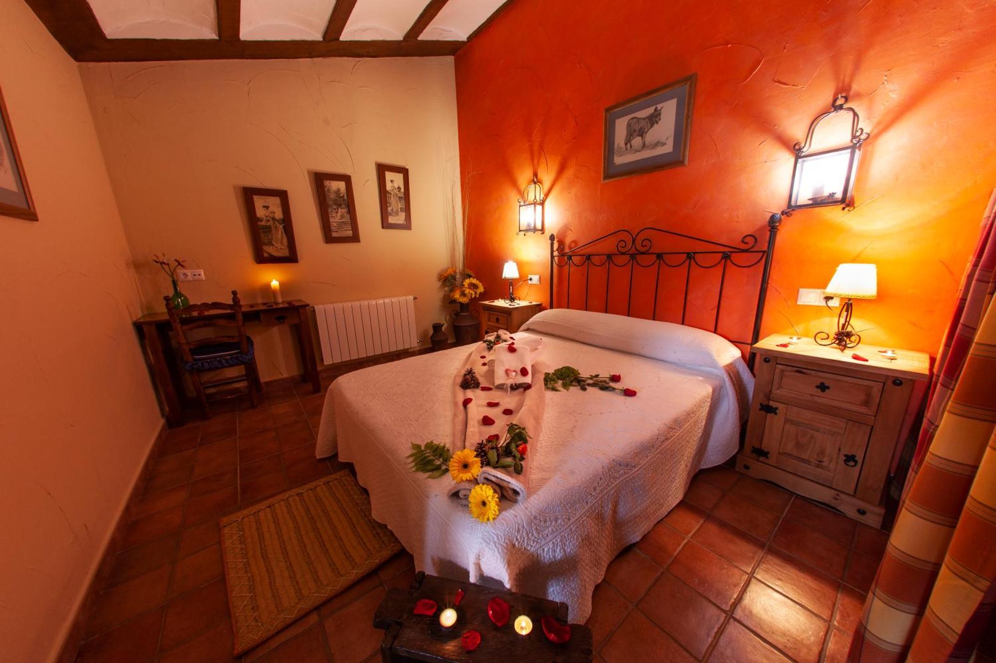 Apartamentos La Granja Hinojares エクステリア 写真