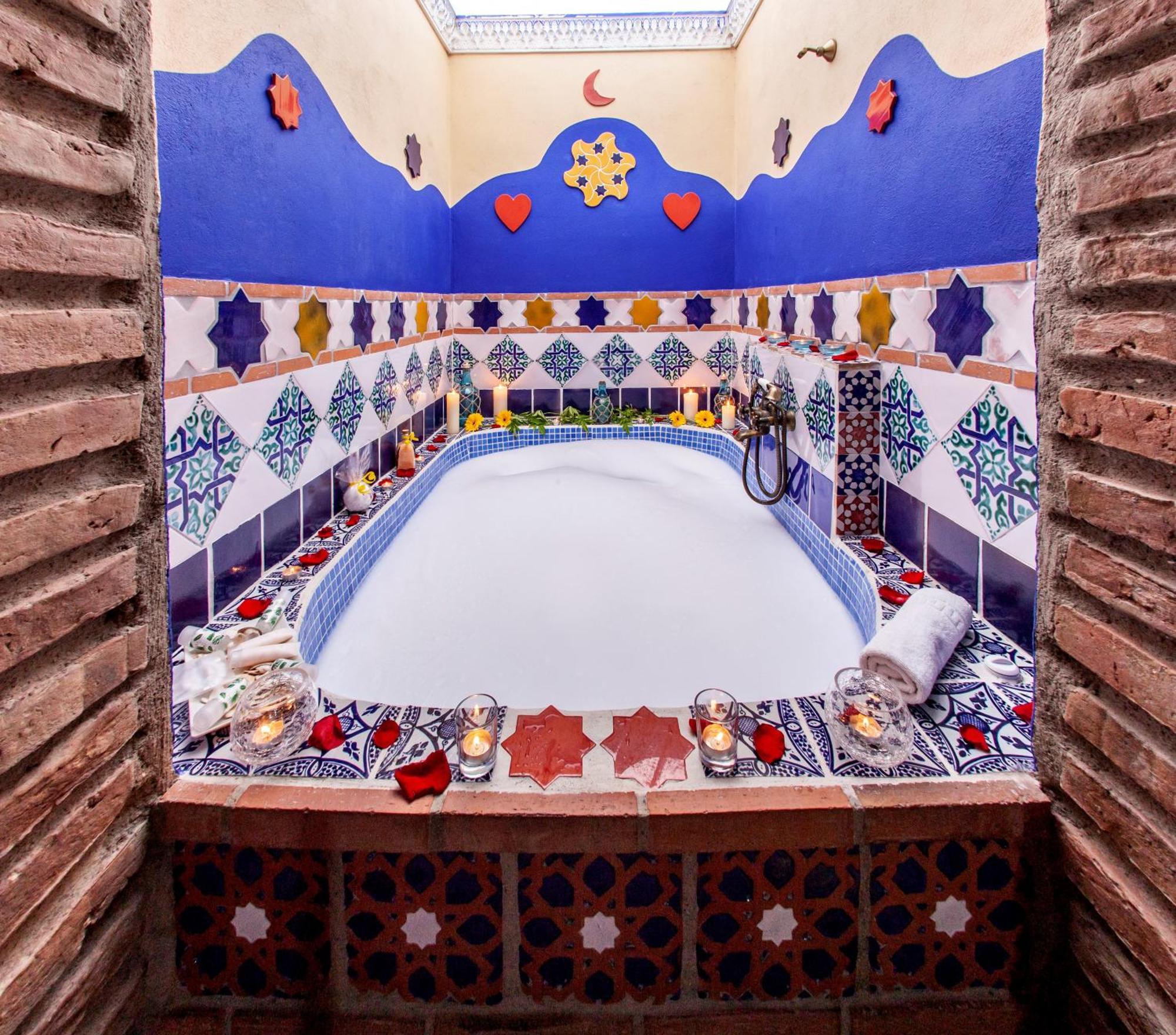 Apartamentos La Granja Hinojares エクステリア 写真