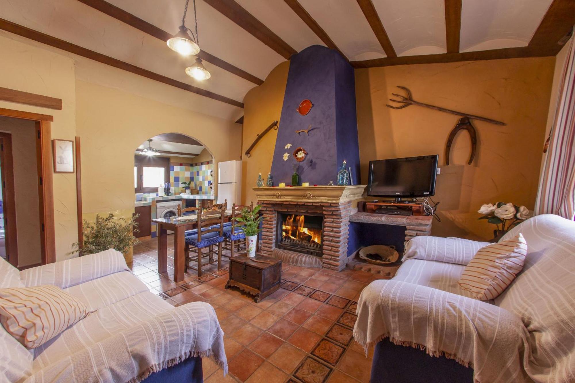 Apartamentos La Granja Hinojares エクステリア 写真