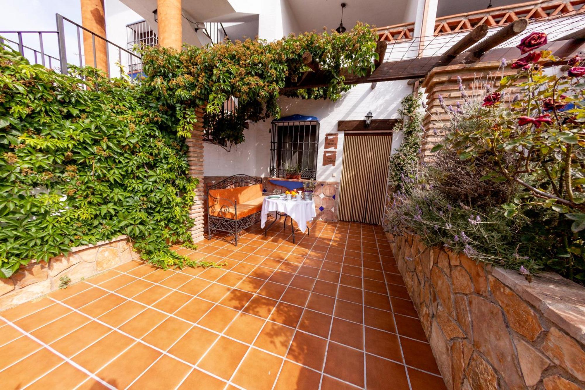 Apartamentos La Granja Hinojares エクステリア 写真