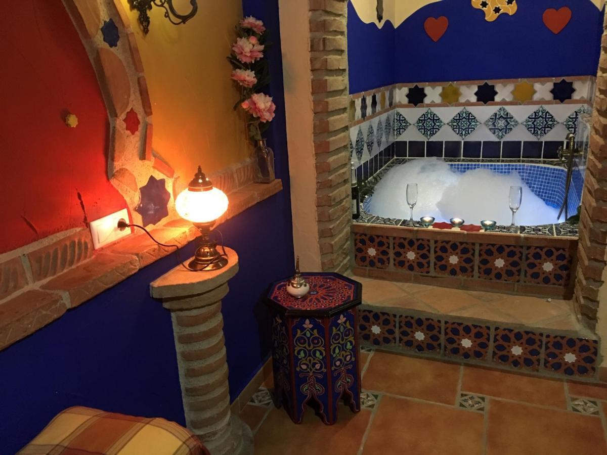 Apartamentos La Granja Hinojares エクステリア 写真