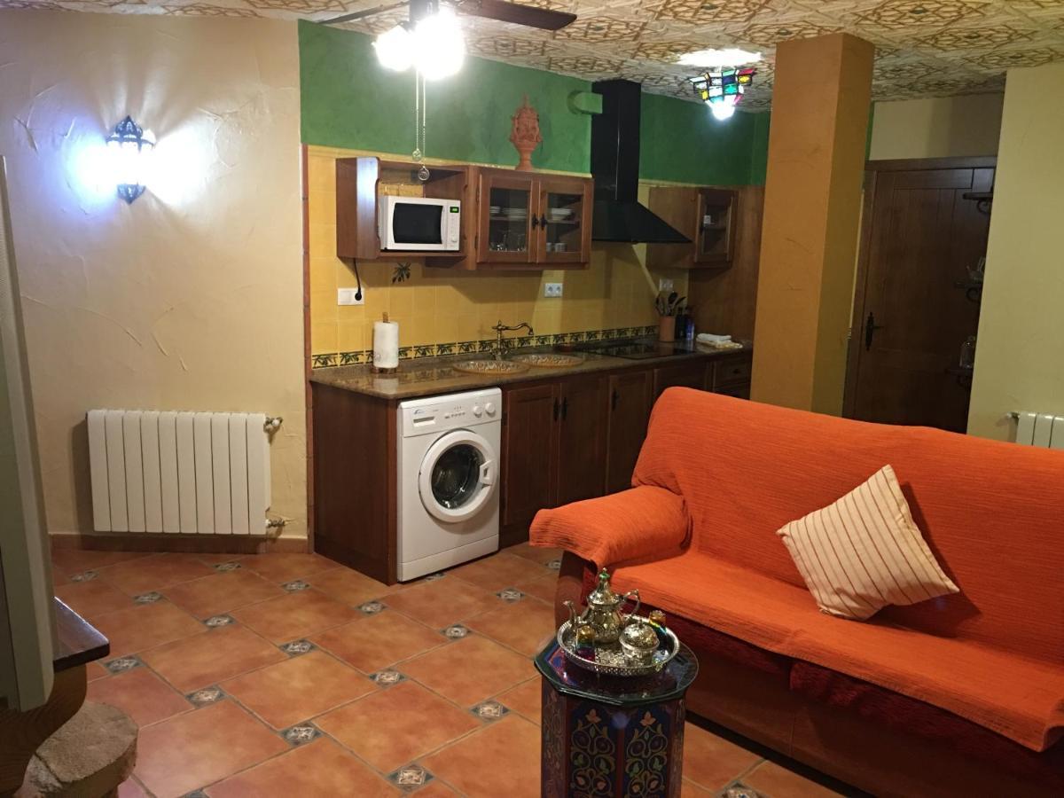 Apartamentos La Granja Hinojares エクステリア 写真